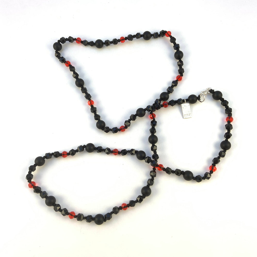 Black & Red Energy 34”