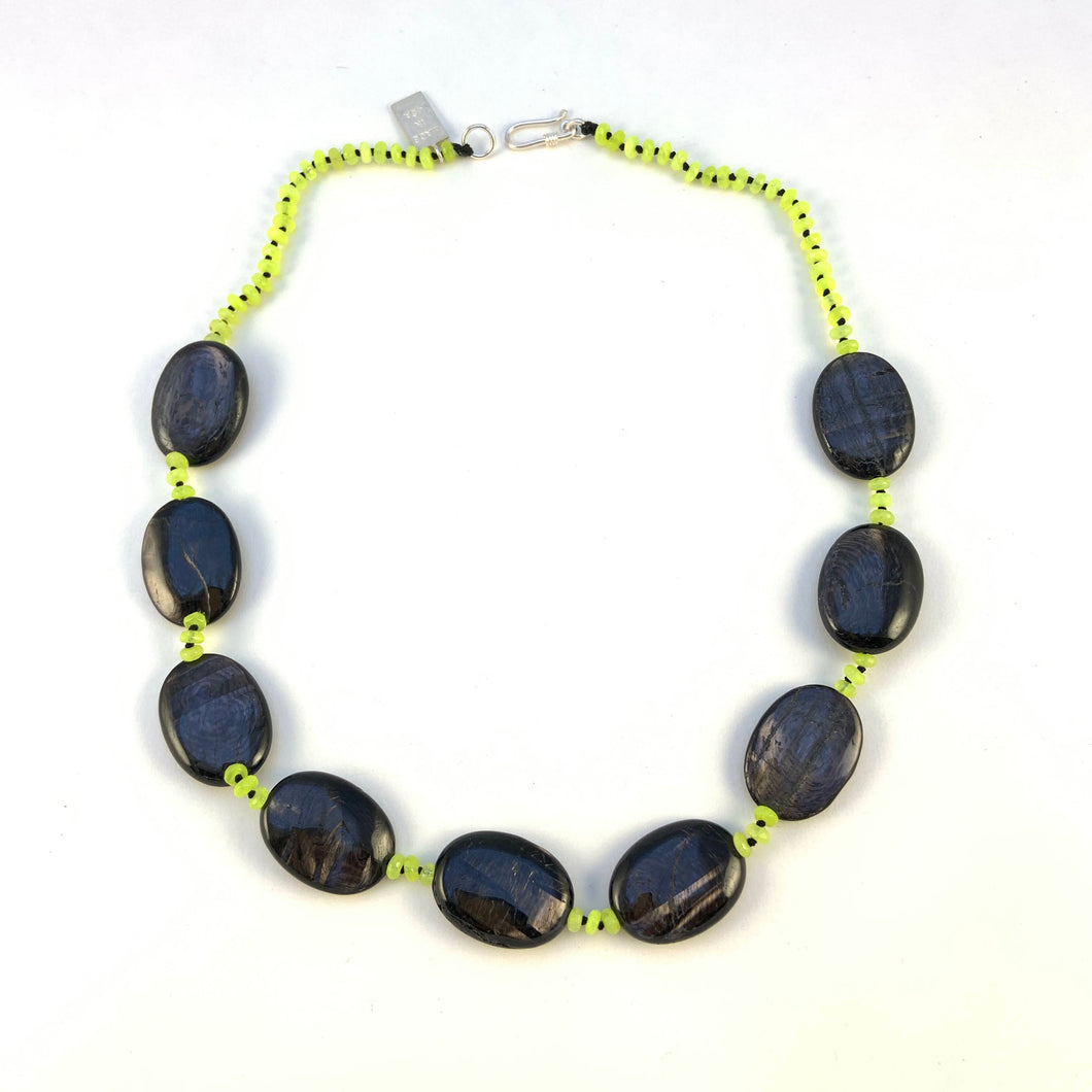 Black & Yellow 18